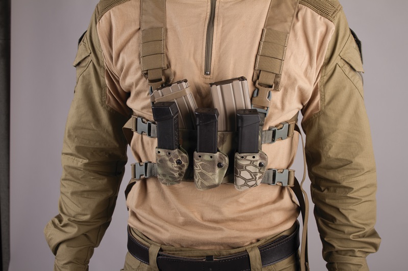 GCO_D3CSHOULDER_01